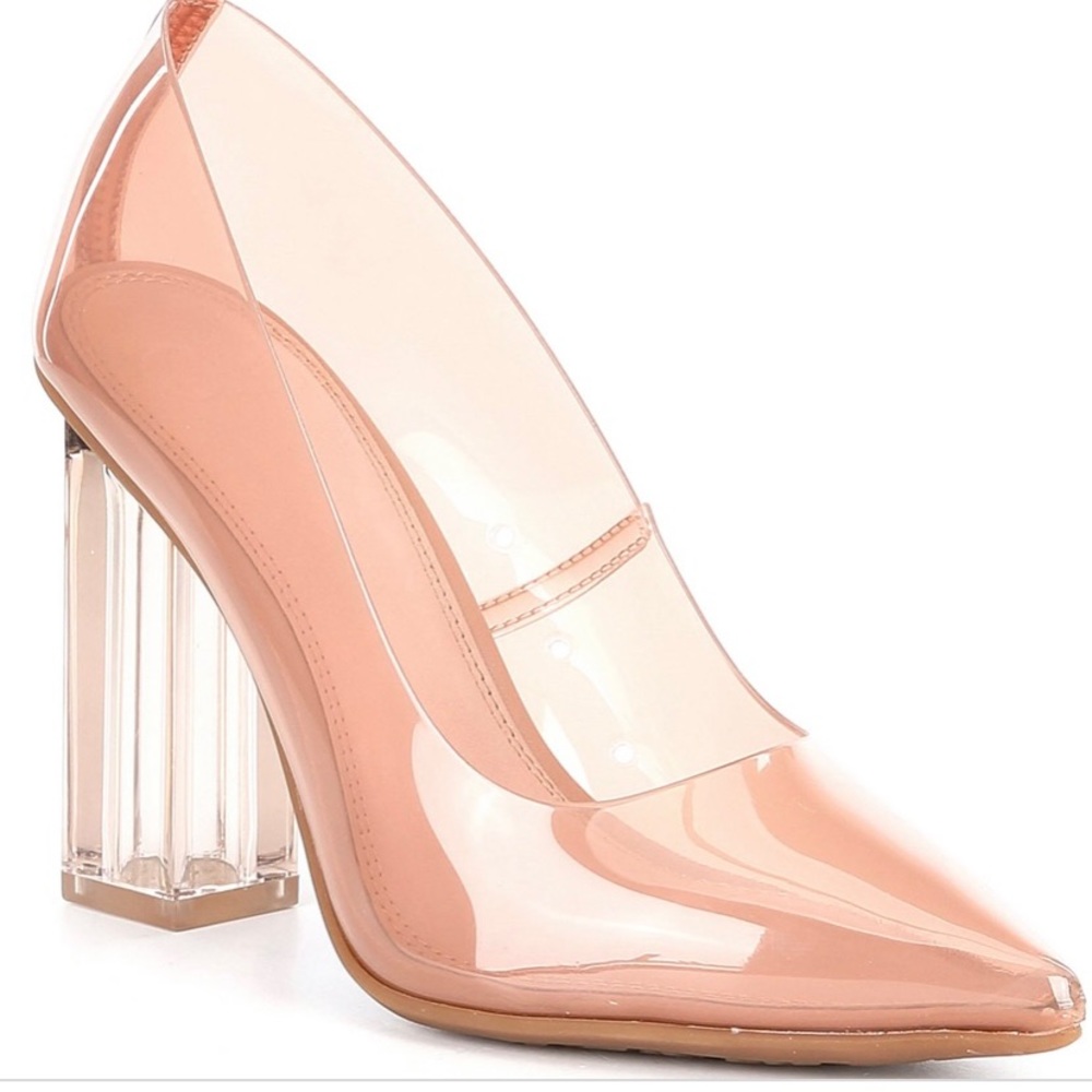 8.5 Gianni Bini blush lucite block heel pump